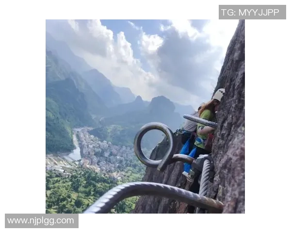 攀岩人生的深度对话：刘静与山峰的心灵交汇与挑战之旅